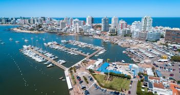 Este verano los turistas podrán pagar en Uruguay con billeteras digitales argentinas