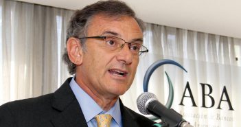 Bancos contra fintech: “No entendemos por qué el BCRA no las regula”